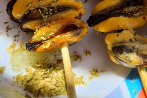 Ksamil: Mussel Sailing Tour with Food and Drink in Albania