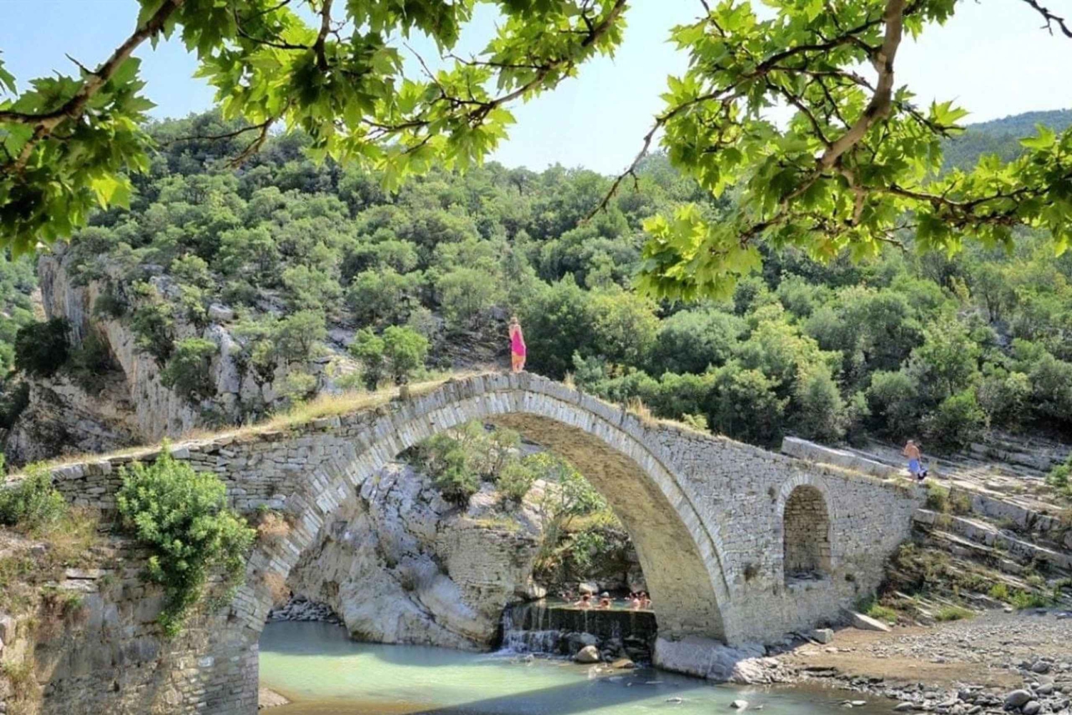 Exploration des canyons et randonnée fluviale dans le canyon de Langarica