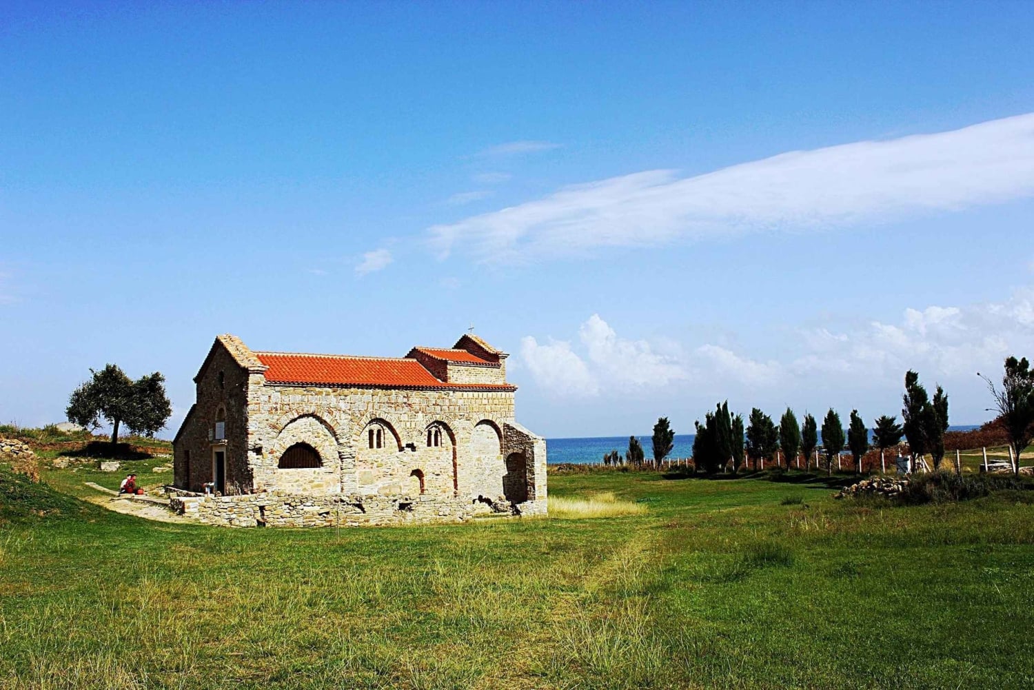Rodonin niemi: kaunis auringonlasku ja rantamatkapäivä Tiranasta