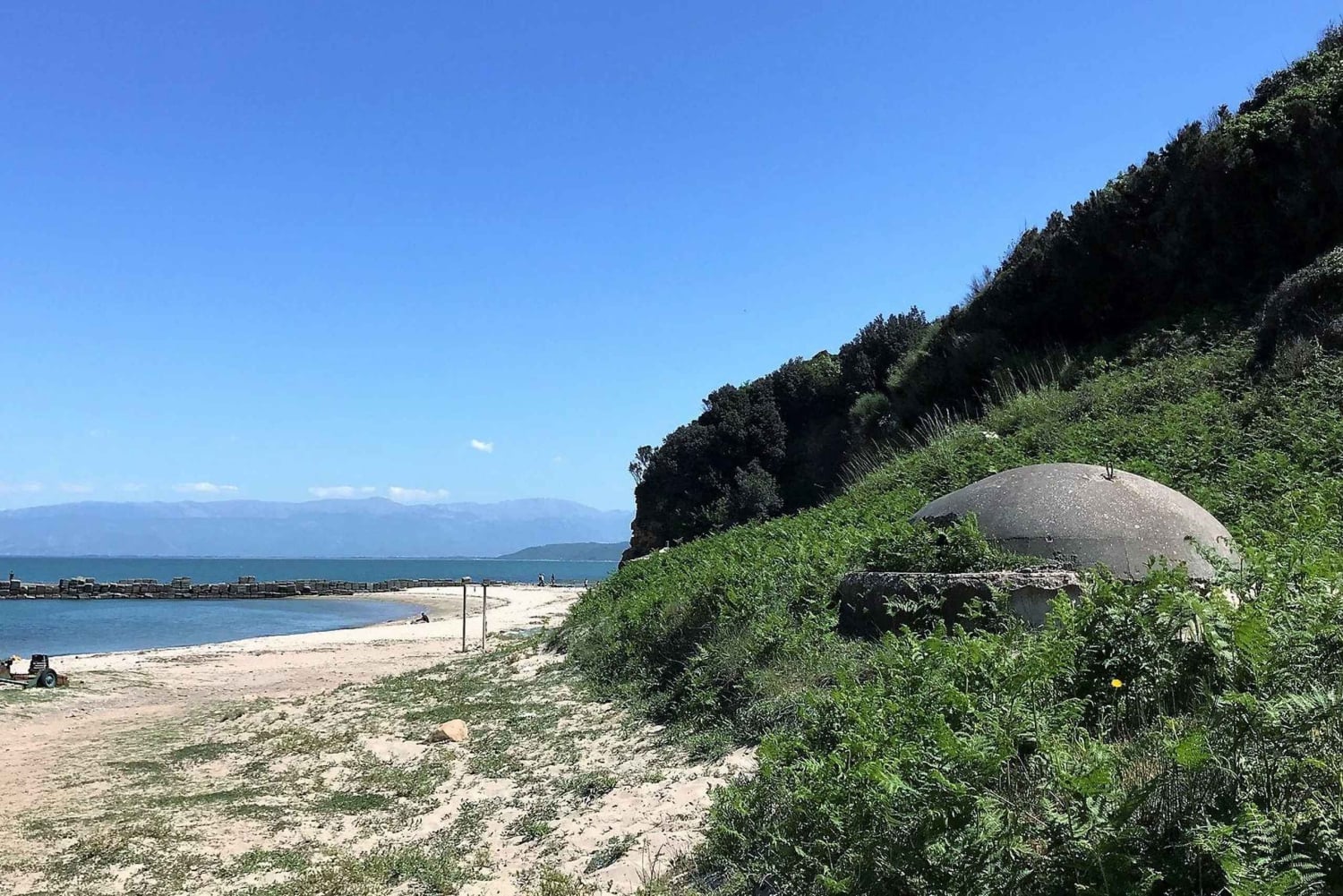 Rodonin niemi: kaunis auringonlasku ja rantamatkapäivä Tiranasta