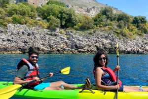 Grottorna i Porto Palermo: Kajak/SUP-tur med havsutsikt över slottet