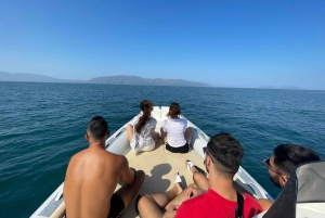 Clare: Excursión en lancha rápida por la isla de Sazan y Karaburun y buceo con tubo