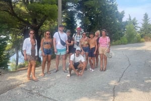 Clare : Excursion en bateau rapide sur l'île de Sazan et Karaburun et plongée avec masque et tuba