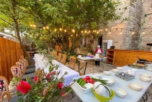 Kok som en lokal – autentisk matlagingskurs i Gjirokastra