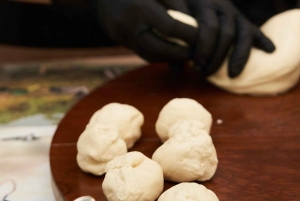 Kochkurs im Hani i Qerosit mit Abholung in Berat