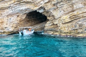 Corfu: Palaiokastritsa zwemmen en Afionas zonsondergang tour
