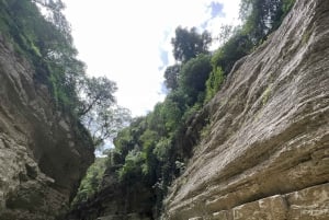 Çorovoda : Rafting dans le canyon d'Osumi et descente de rivière en chambre à air
