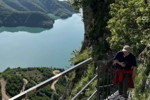 De Tirana: Tour guiado pelo Instagram no Lago Bovilla