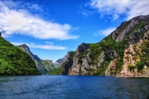 Golem/Tirana/Durrës: Escursione di un giorno al fiume Shala e al lago Koman