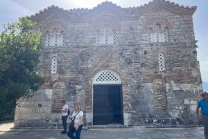 Daily Trip To:Blue Eye,Monastery,Gjirokaster&Lekursi Castle