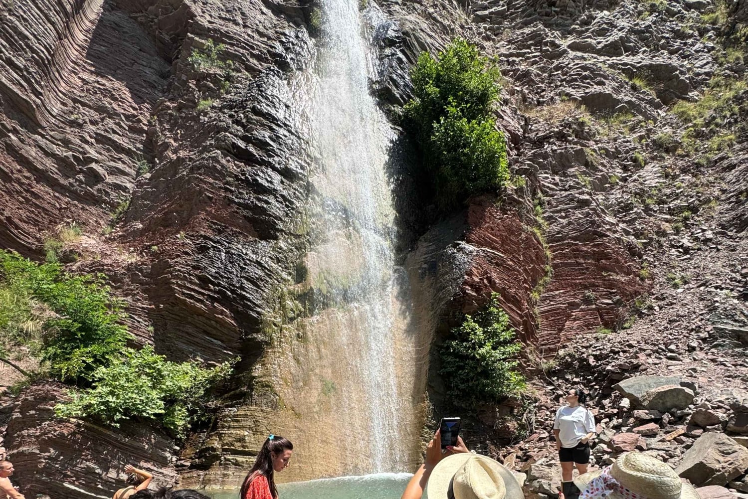 Dajti-taubanen og Shengjergj-fossetur med lunsj