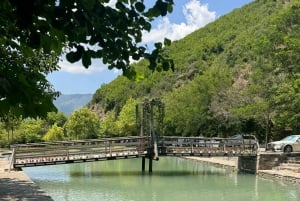 Tour della funivia del Dajti e della cascata di Shengjergj con pranzo