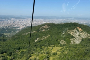 Dajti-taubanen og Shengjergj-fossetur med lunsj