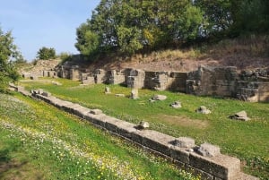 Jednodniowa wycieczka do Apollonii, Vlore i Narty z Tirany i Durres