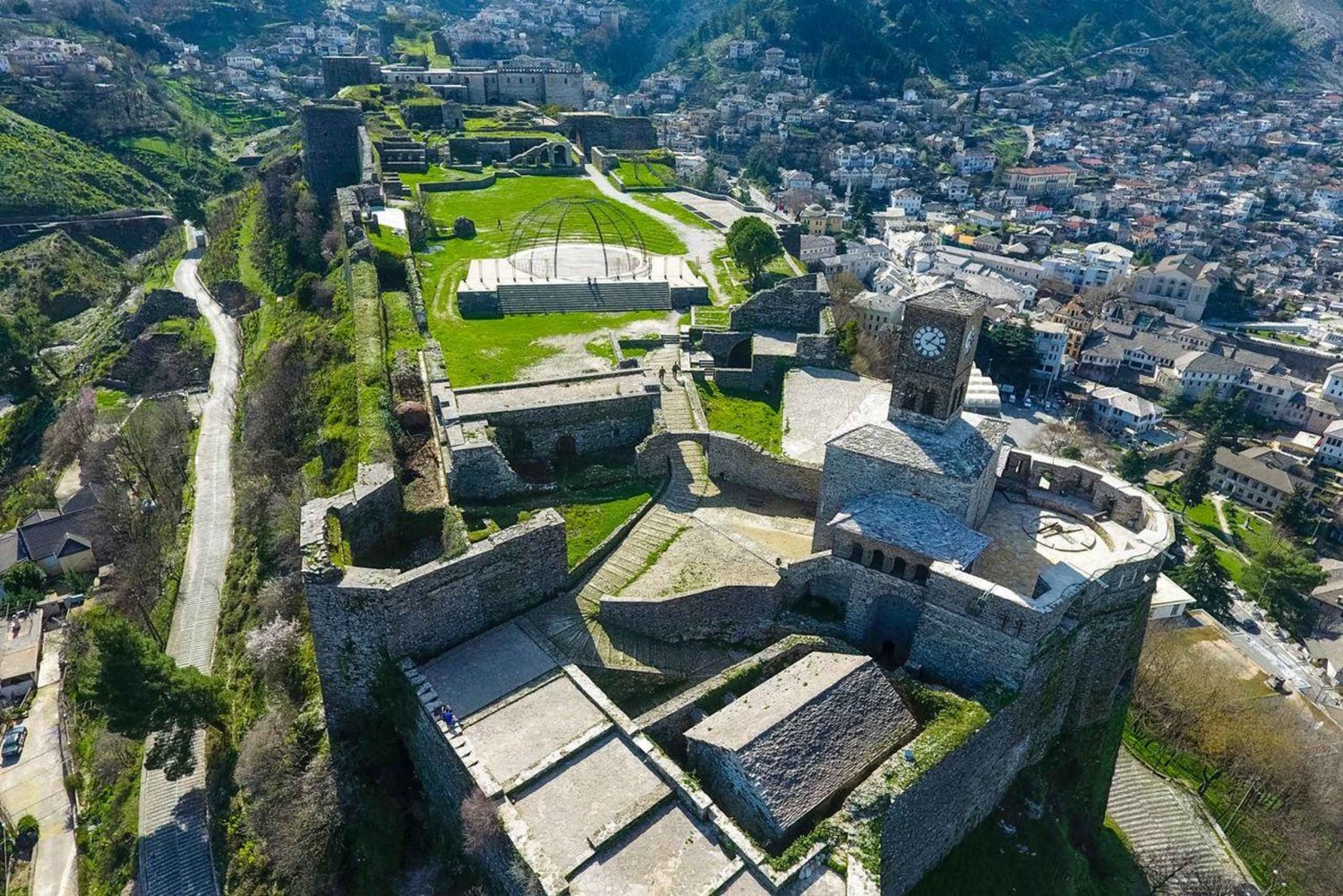 Day trip from Saranda : Blue Eye and Gjirokastra