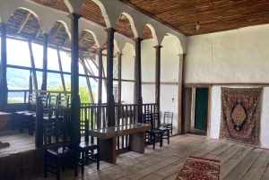 Dagtrip vanuit Saranda: Blue Eye en Gjirokastra