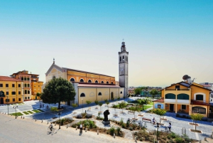 ドライブ＆発見：シュコドラ市、城、湖