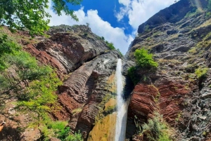 Dajti-svævebane og byvandring i Tirana fra Durres/Golem