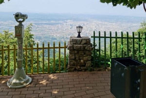 Dajti-svævebane og byvandring i Tirana fra Durres/Golem