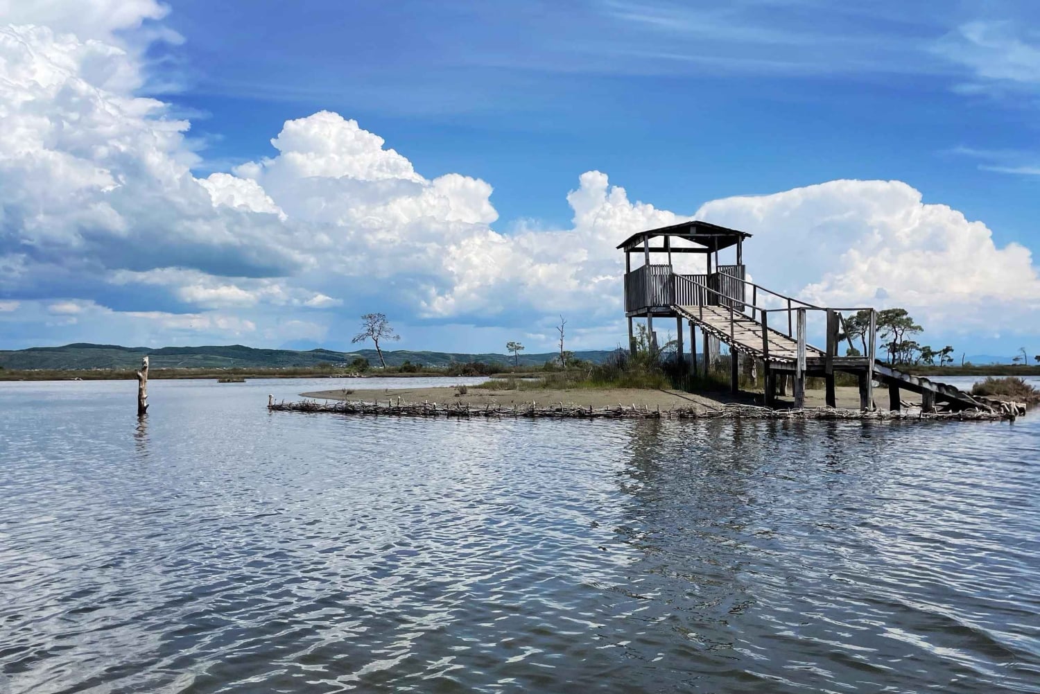 Wycieczka po Parku Narodowym Durres i Karavasta luksusowym Land Roverem