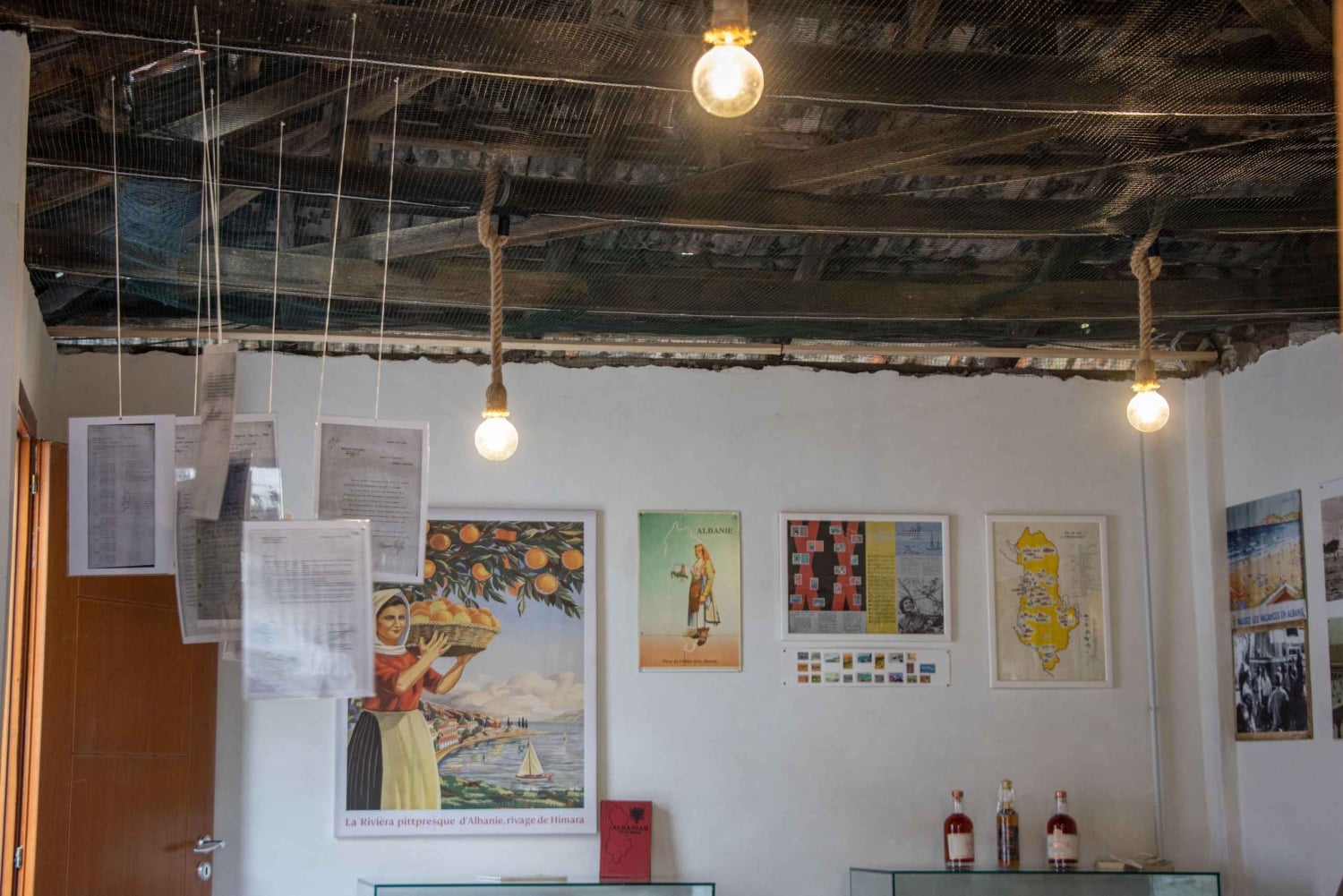 Durrës: Peeping Tourist Exhibition billet