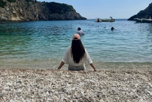 Дуррес и Тирана: поездка на скоростном катере в Голубую пещеру и залив Грамма