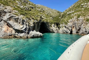 Дуррес и Тирана: поездка на скоростном катере в Голубую пещеру и залив Грамма