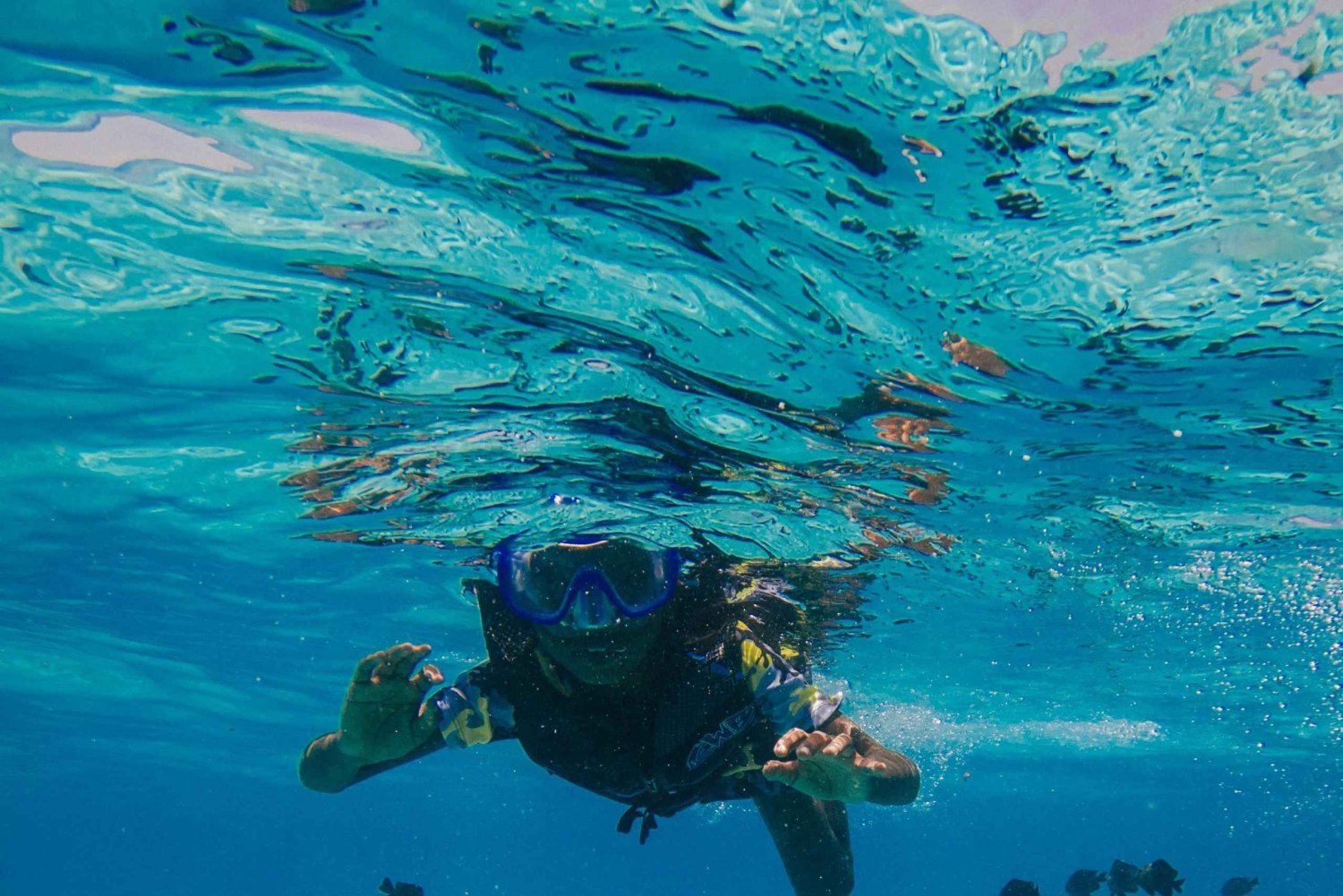 Durres i Tirana: wycieczka łodzią motorową do Sazan, Karaburun i jaskini