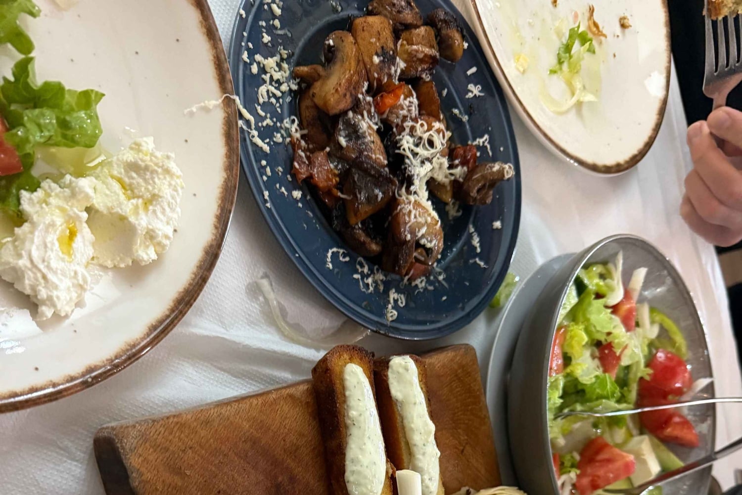 Durazzo: corso di cucina tradizionale albanese con pranzo e vino