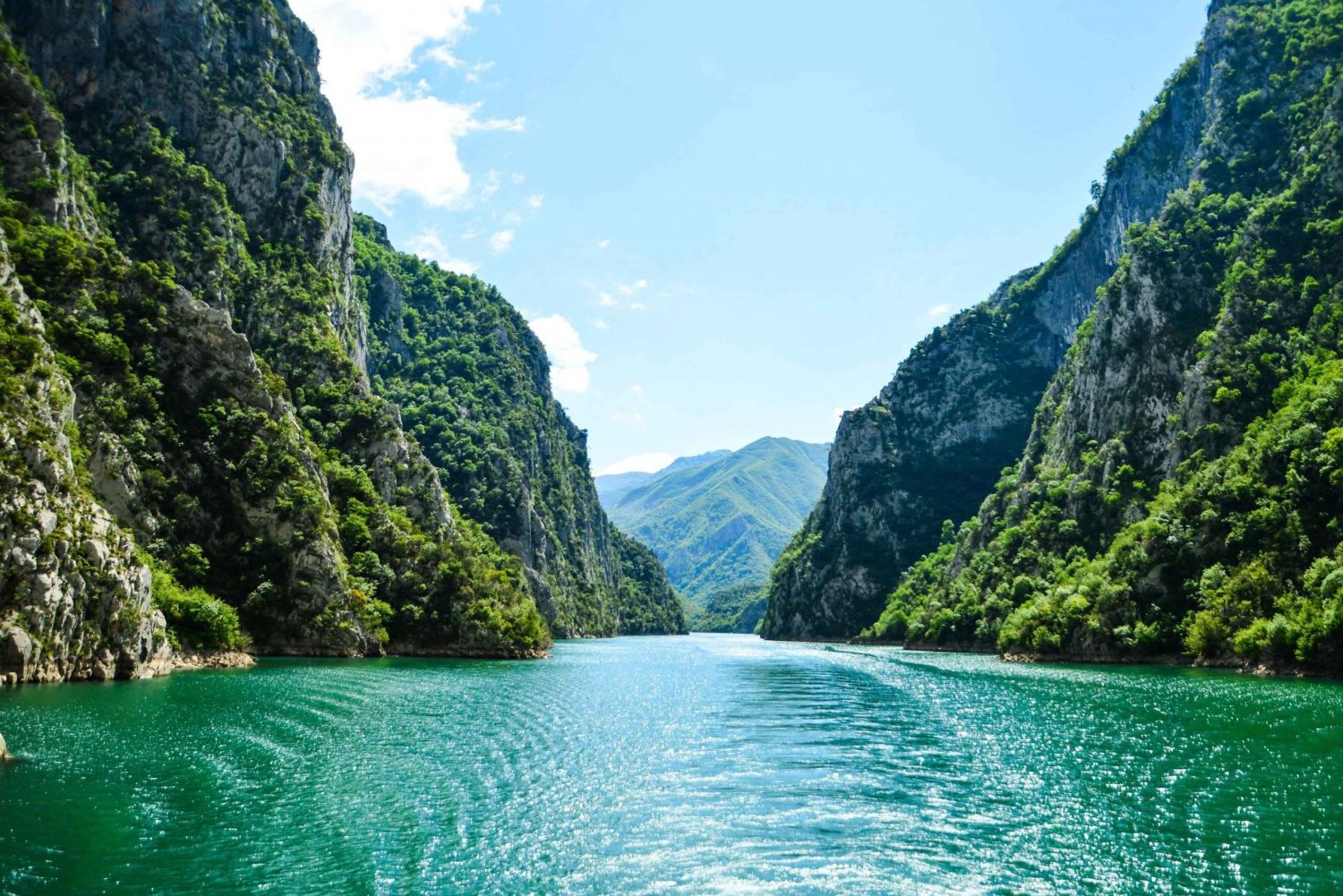 Scopri lo splendore delle Alpi albanesi in un tour di 3 giorni