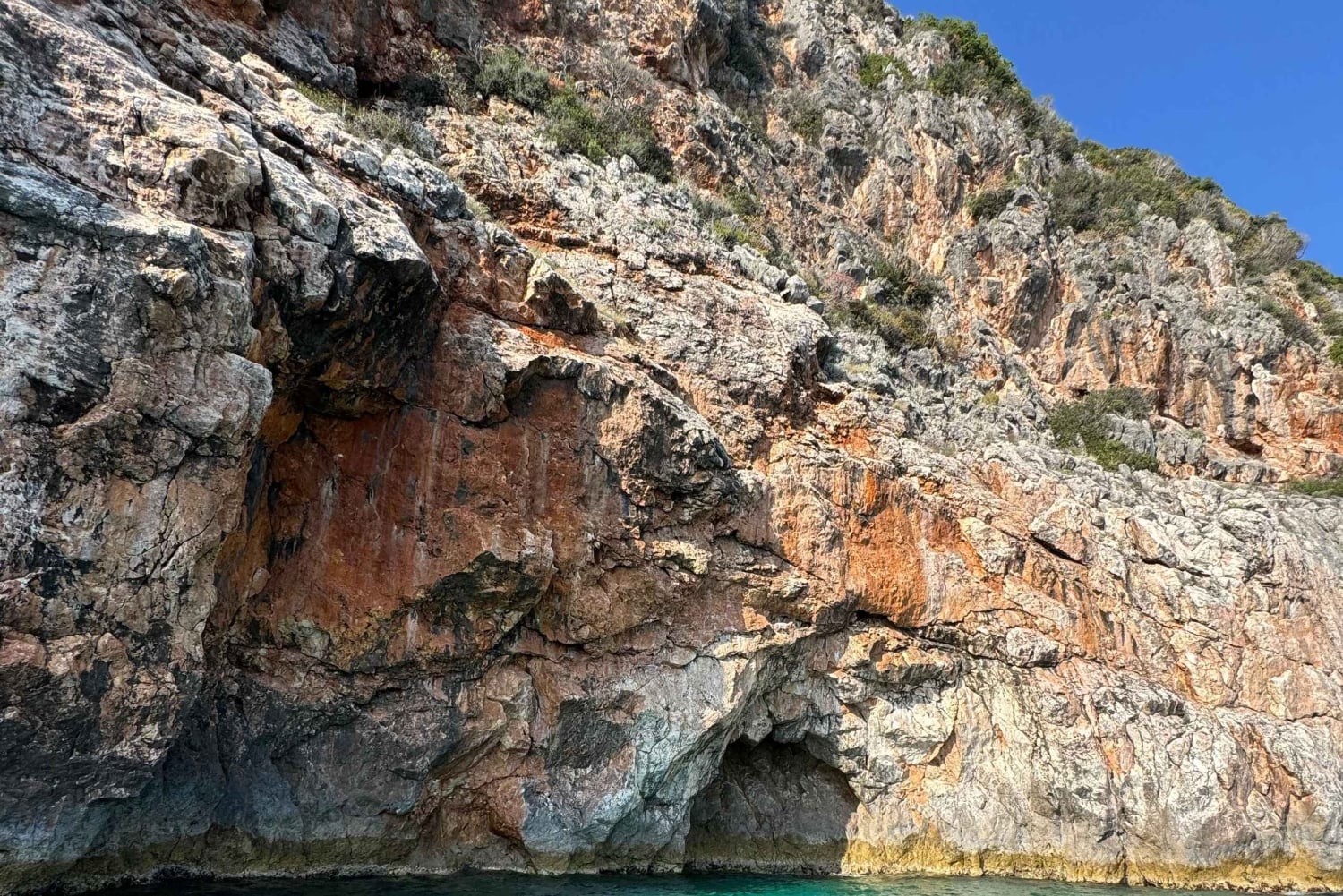 Залив Филикури: 5-часовой трансфер на водном такси из Химары