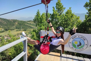 Fra Tirana: Petrela Zipline Adventure med transport