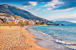 Tour in kleine groep; Albanese Rivièra van / naar Corfu in 5 dagen