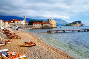 Från Dubrovnik: Privat 2-dagars Albanien- och Montenegro-turné