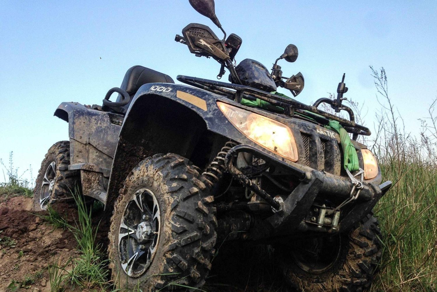 Från Durrës: ATV-äventyr med lunch