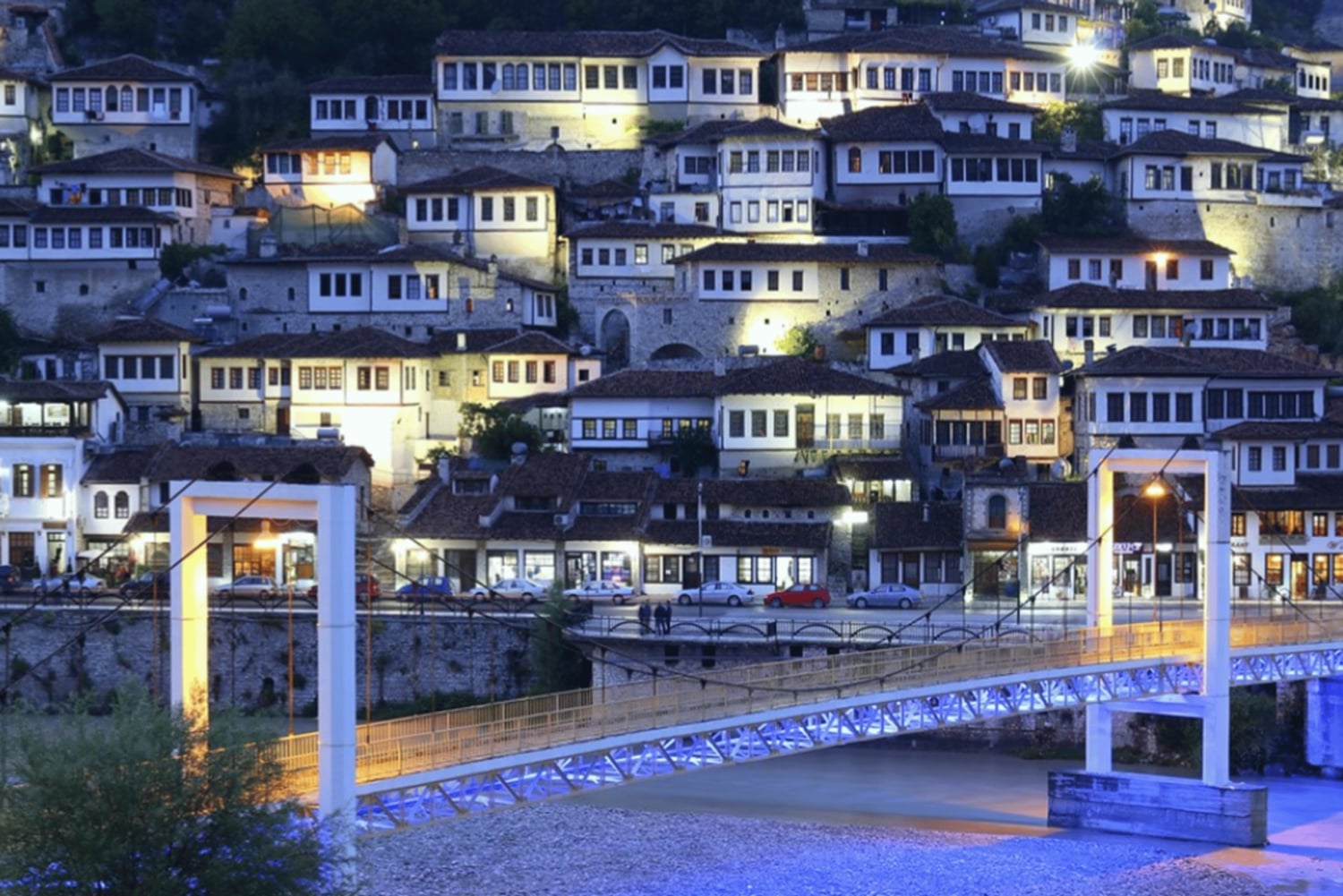 Fra Durrës/Golem: Berat-slottet – en UNESCO-perle