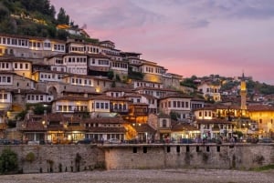 Fra Durrës/Golem: Berat-slottet – en UNESCO-perle