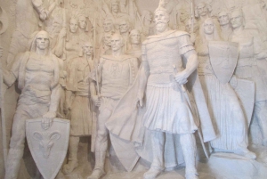 De Durres/Golem: Castelo de Kruja, Antigo Bazar e Sari Salltik