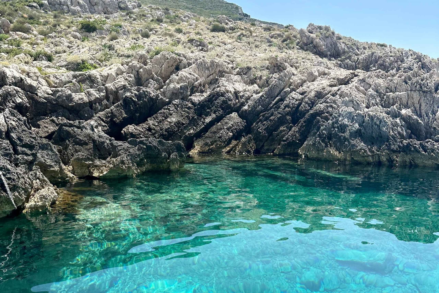 Da Durazzo/Golem: tour in barca alla grotta di Sazan & Ali e Karaburun