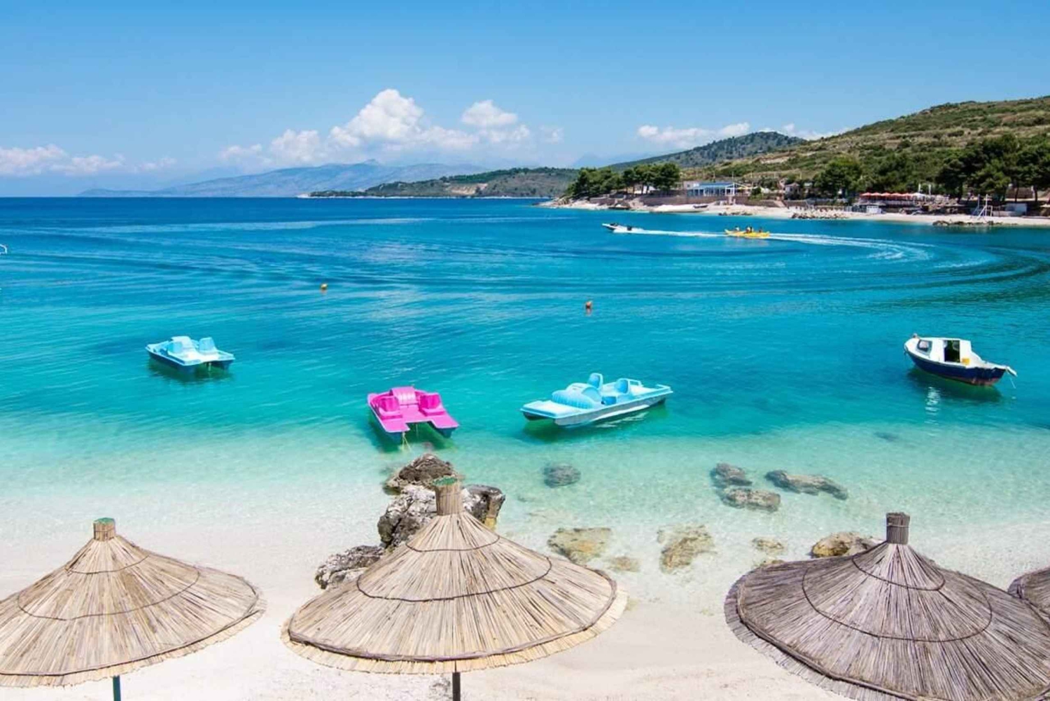 Vanuit Durres/Golem/Tirana: Saranda, Ksamil, Blue Eye dagtocht