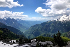 De Durres/Tirana: passeio ao pôr do sol no Lago Bovilla em SUV 4x4