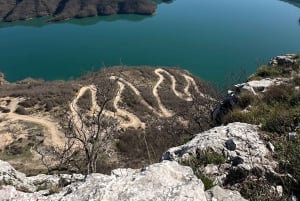 Fra Durres/Tirana: Solnedgangstur ved Bovilla-sjøen med 4x4Suv