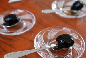 De Saranda, explora os banhos termais de Permet e a histórica Tepelene