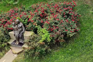 De Saranda, explora os banhos termais de Permet e a histórica Tepelene