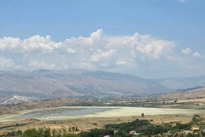 Da Saranda: visita il lago Viroi, la chiesa di Labova e Libohovë