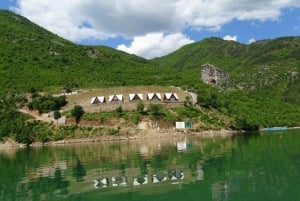 From Shkoder: Kayak Tour on Komani Lake with Lunch