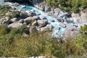 Из Шкодера: тур на целый день с обедом.