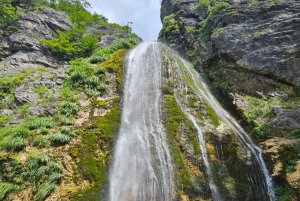 Из Шкодера: тур на целый день с обедом.
