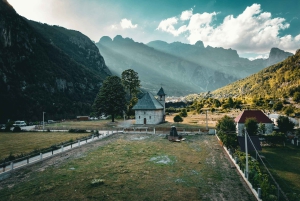 Ab Tirana: 2-tägige Tour durch Theth und Shkoder
