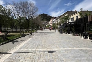 Von Tirana aus: Berat und Belshi See Tagestour